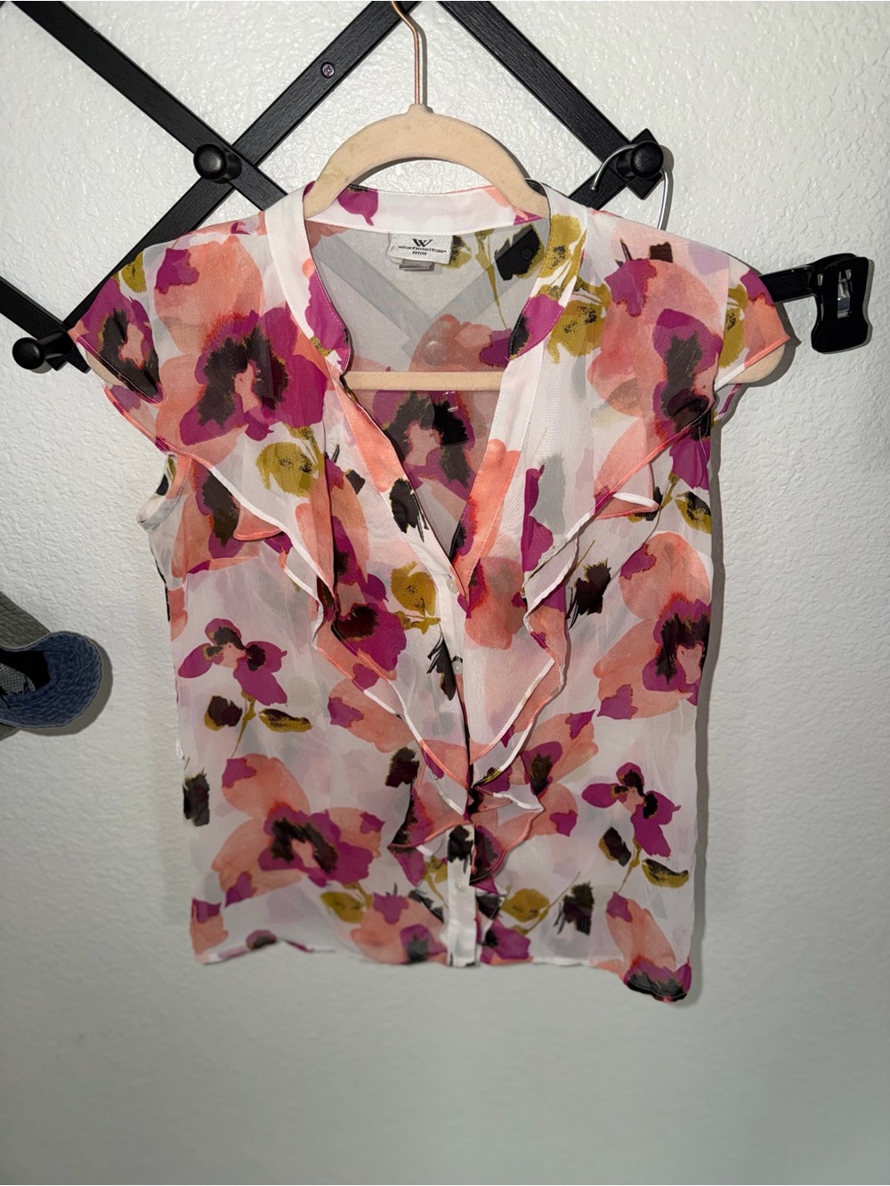 Worthington Petite PS Floral Chiffon Ruffle Front Flutter Sleeve Blouse - Picture 2 of 4
